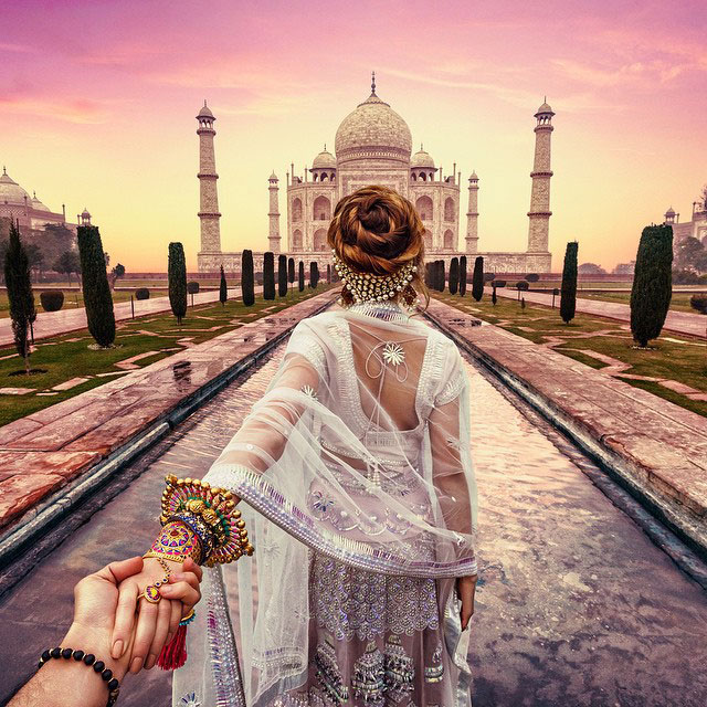 Follow Me To Taj Mahal, Agra